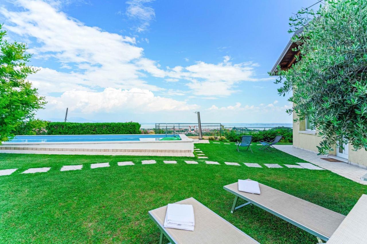 Piscina Panoramica - La Casa Volante Villa Сояно дел Лаго Екстериор снимка