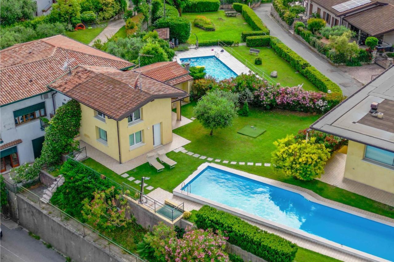 Piscina Panoramica - La Casa Volante Villa Сояно дел Лаго Екстериор снимка