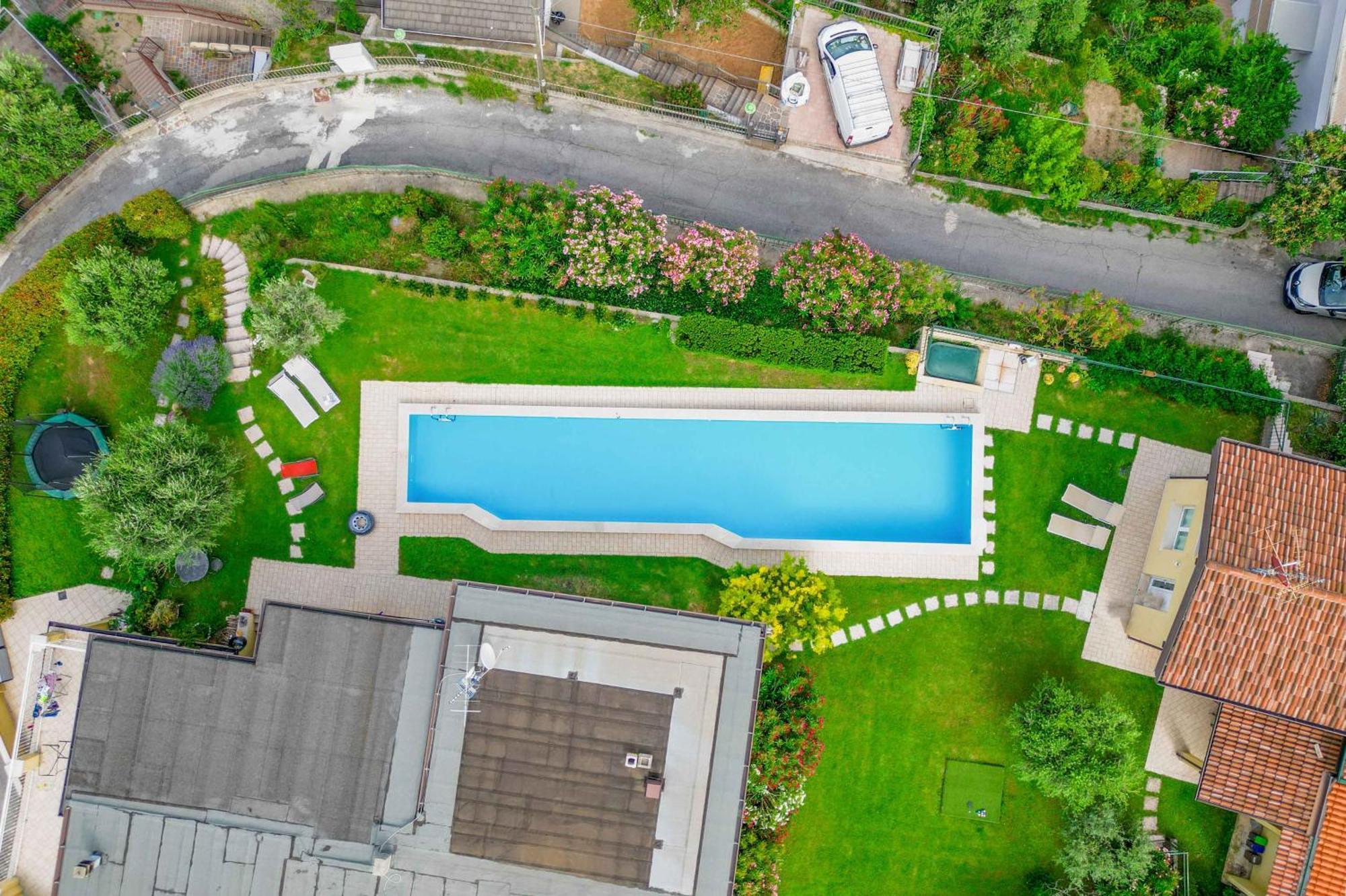 Piscina Panoramica - La Casa Volante Villa Сояно дел Лаго Екстериор снимка